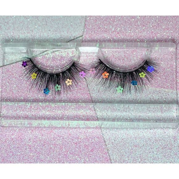 spring time floral Eyelashes - Picture 2 of 2